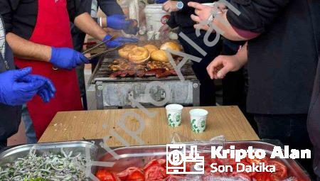 Şuhut Anadolu Lisesi’nden Gazze için anlamlı hayır çarşısı