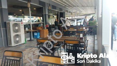 Aydın’da Dehşet Anları: 15 Yaşındaki Ehliyetsiz Sürücü Dükkana Daldı