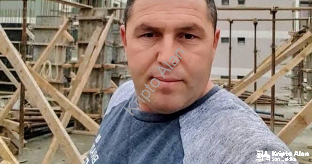 "İzmir Torbalı'da Feci Kaza: İnşaattan Düşen İşçi Can Verdi" başlıklı haber için fotorealistik, prof