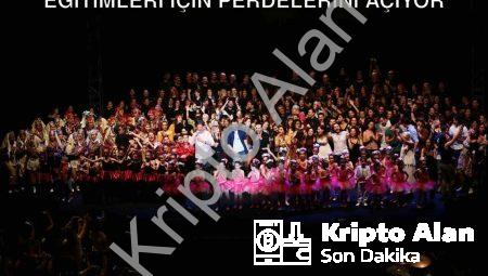 Folkart Academy 2025-2026 Tiyatro Eğitimleri İçin Perdelerini Açıyor