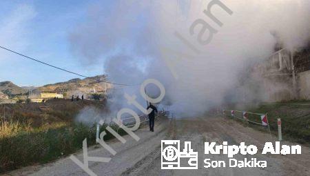 Aydın Germencik’te Korkutan Olay: Jeotermal Hattı Patladı, Yol Kapandı