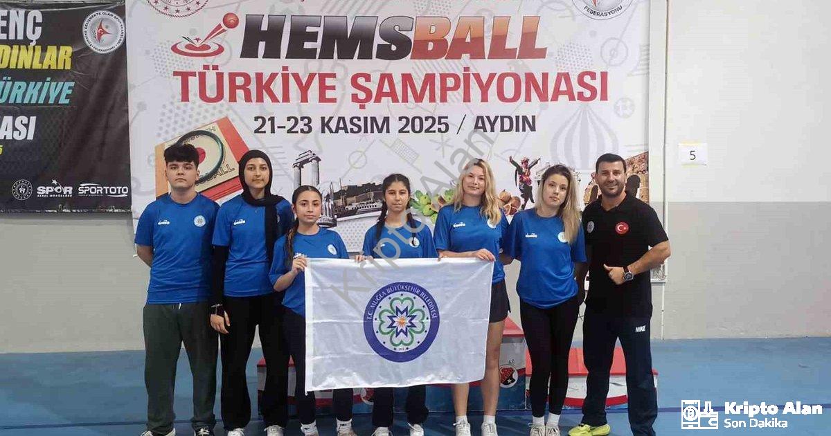 "Muğla Büyükşehir Sporcuları Hemsball Şampiyonasında Zirveye Yerleşti" başlıklı haber için fotoreali