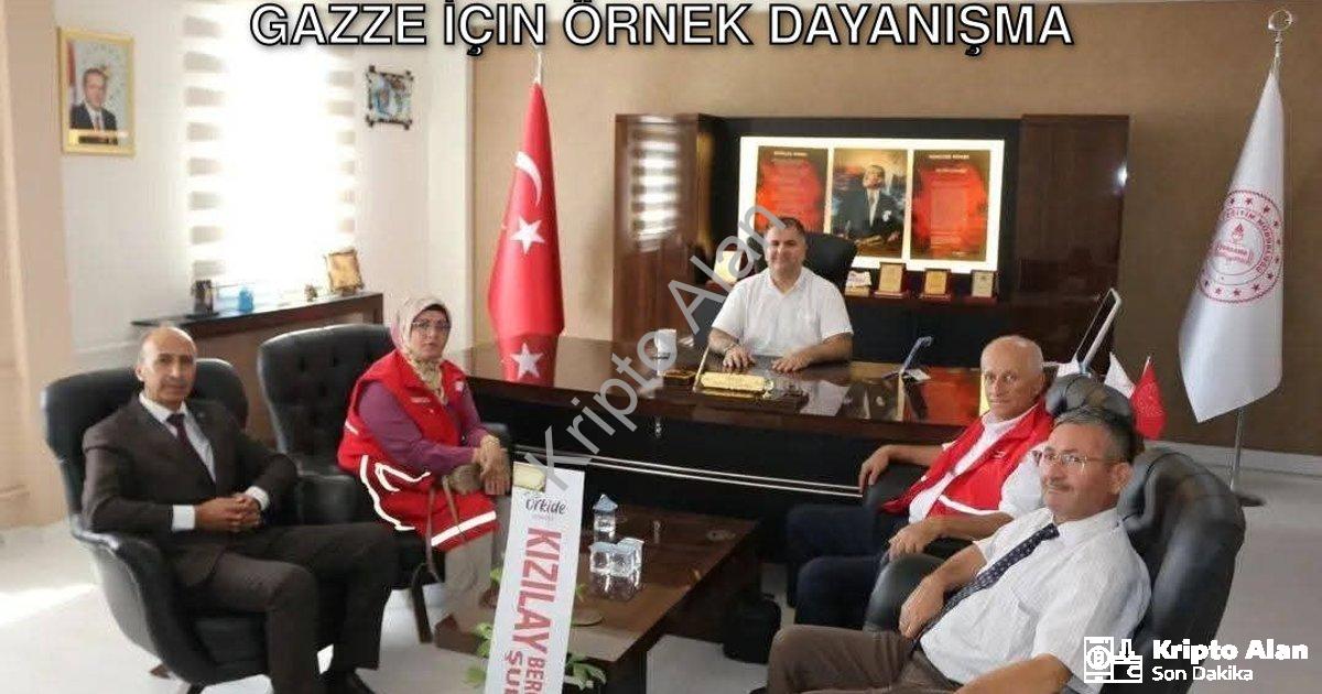 "Bergama, Dikili ve Kınık Öğrencilerinden Gazze İçin Örnek Dayanışma" başlıklı haber için fotorealis