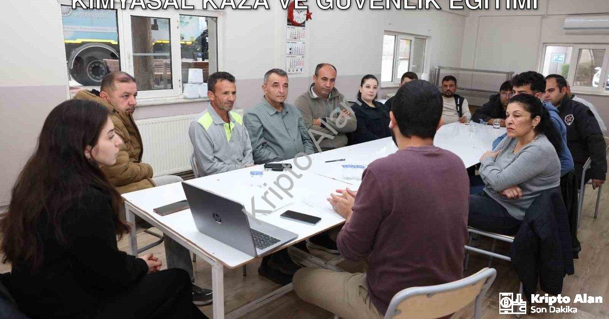 "Denizli OSB Arıtma Tesisi Personeline Kimyasal Kaza ve Güvenlik Eğitimi" başlıklı haber için fotore