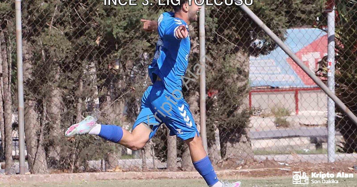 "İzmir Amatöründen Profesyonel Lige: Eray İnce 3. Lig Yolcusu" başlıklı haber için fotorealistik, pr