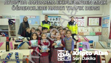 Aydın’da Jandarma Ekiplerinden Minik Öğrencilere Hayati Trafik Dersi