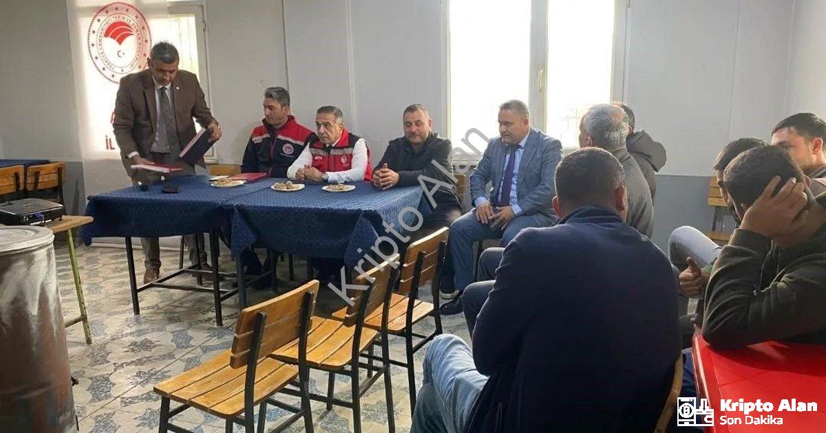 "Aydın'da Tarımsal Kalkınma Hamlesi: Üreticilerle Gelecek Planlaması" başlıklı haber için fotorealis